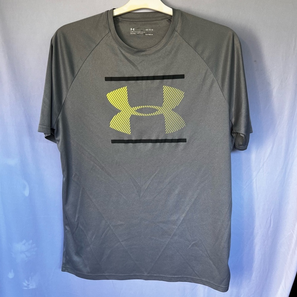Under Armour Men’s HeatGear Shirt